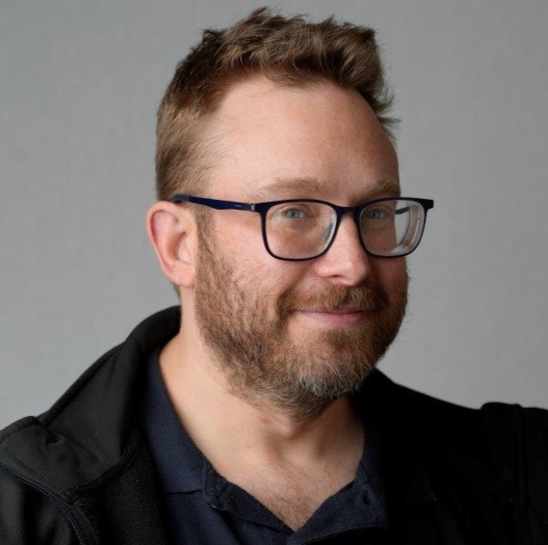 Dr Graham de Bever